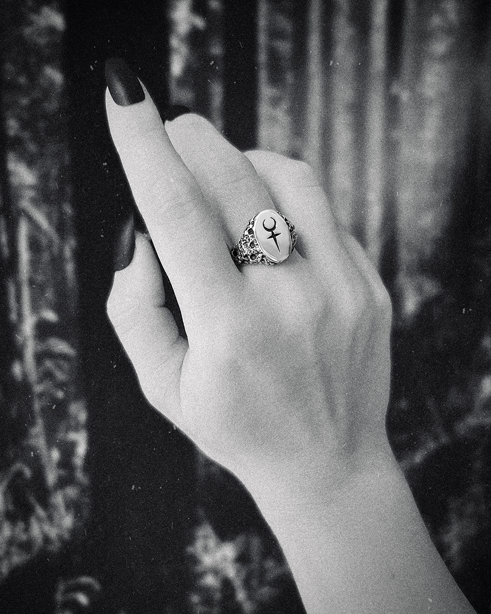 Lilith Lunar Signet Ring