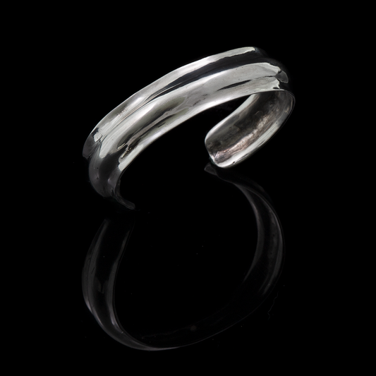 Large Vaulted Dome Cuff