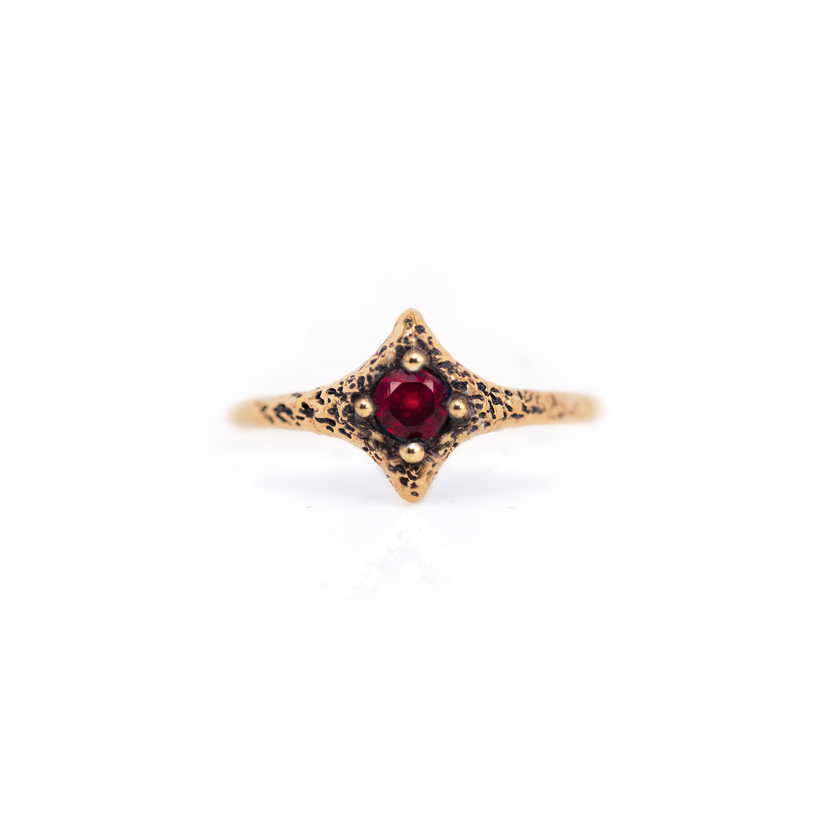 10K Yellow Gold Garnet Pixie Ring
