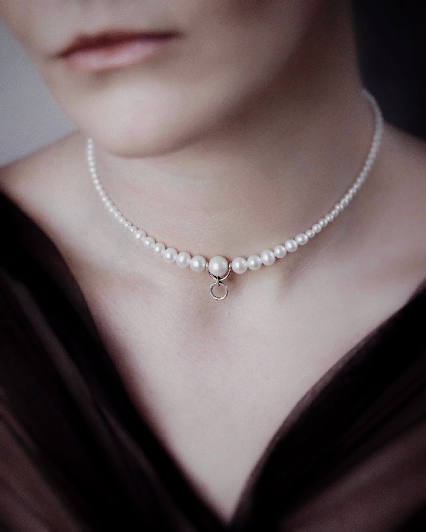 Coquette O-Ring Pearl Necklace