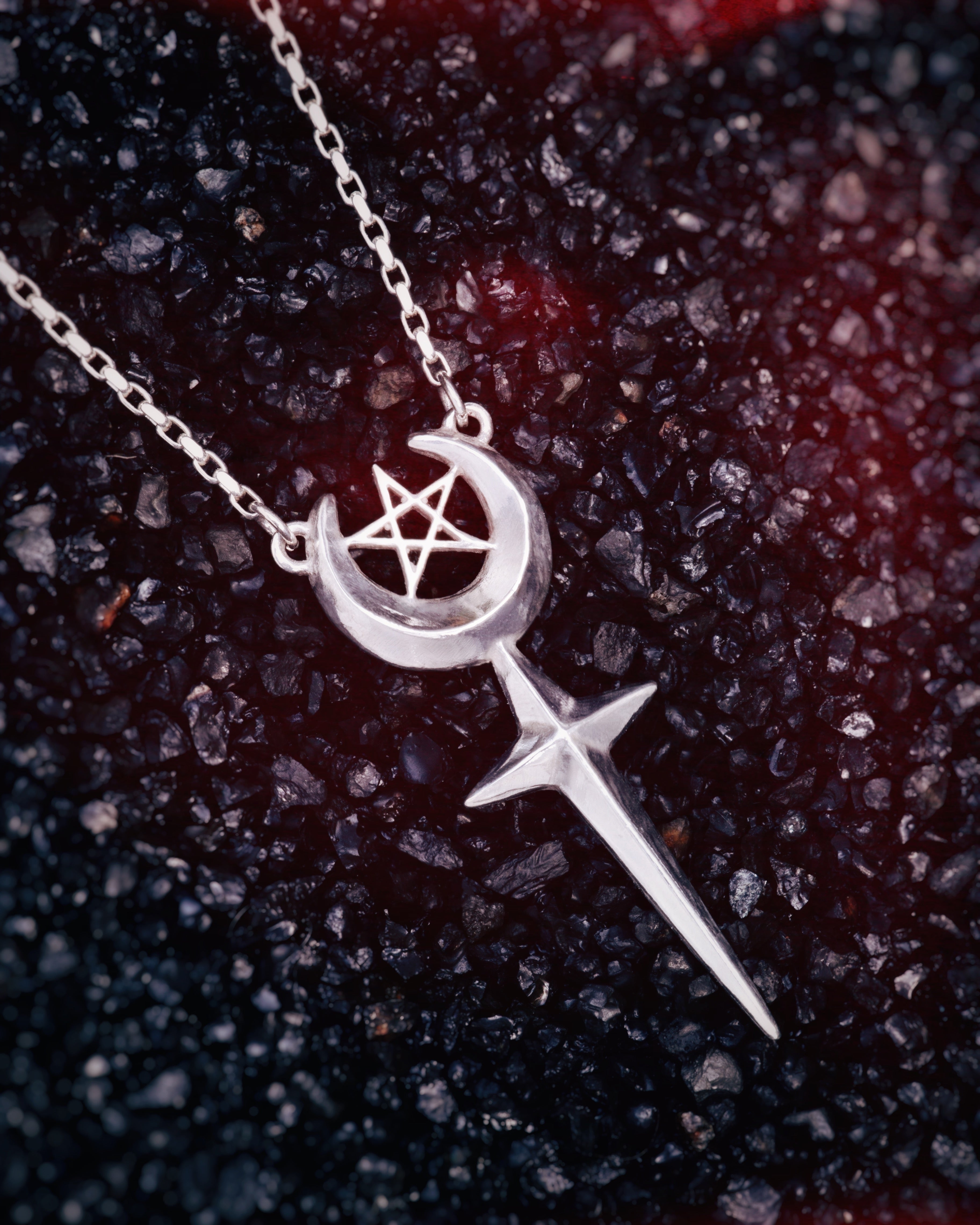 Lilith Æternal Necklace